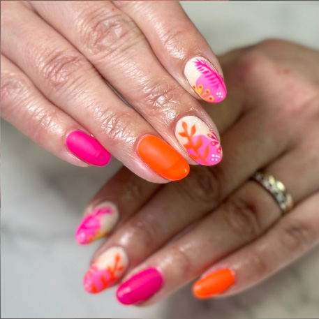 Nail art design by Lisa Nicol