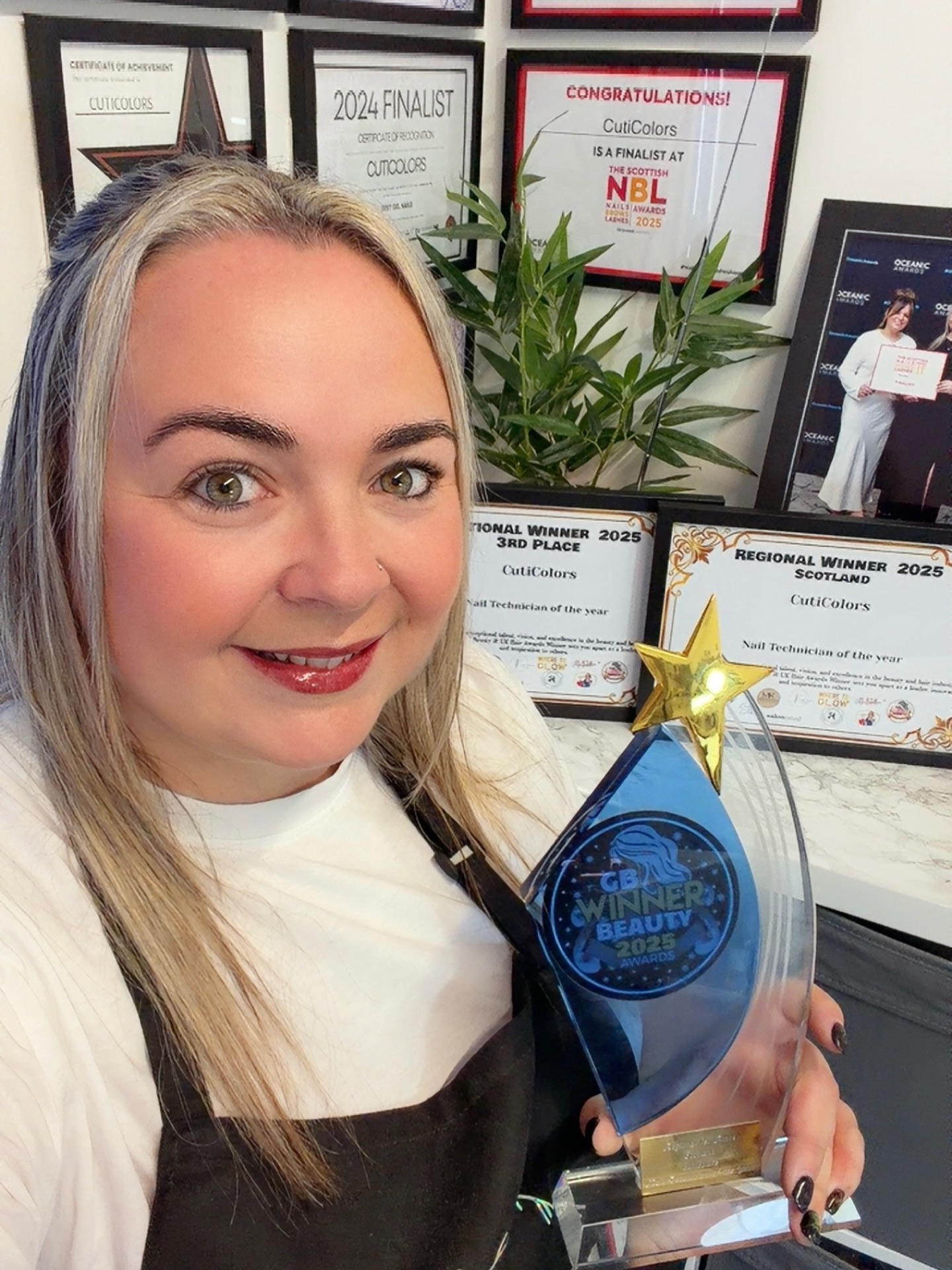 Lisa Nicol, award-winning nail technician