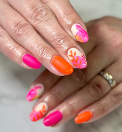 Nail design by Lisa Nicol
